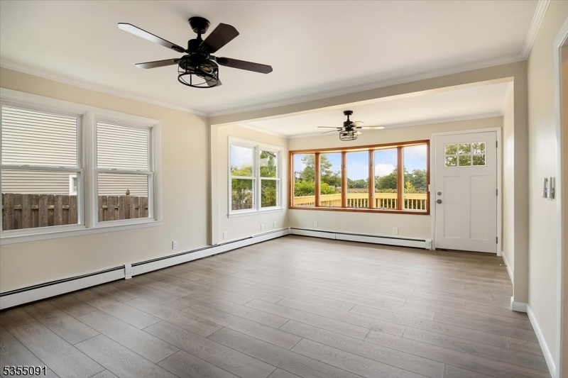 27 W Shore Rd