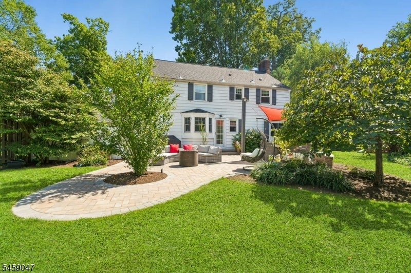 139 Forest Ave