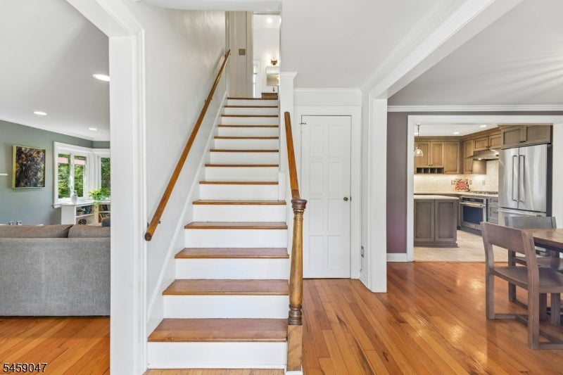 139 Forest Ave