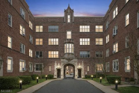 133 Summit Ave 16 Summit City NJ 07901