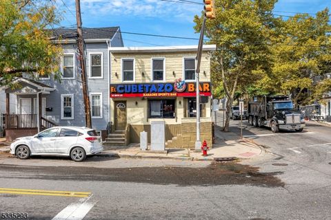 541 Union Ave Paterson City NJ 07522