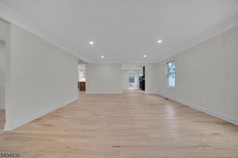 236 Park Ave