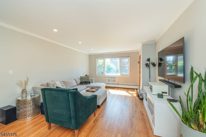 59 ROSELAND AVENUE UNIT 23 23