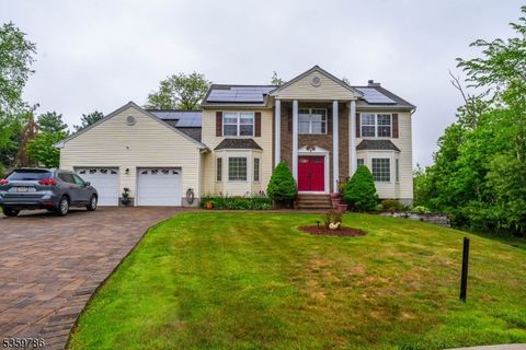15 Angela Ct Piscataway Twp. NJ 08854