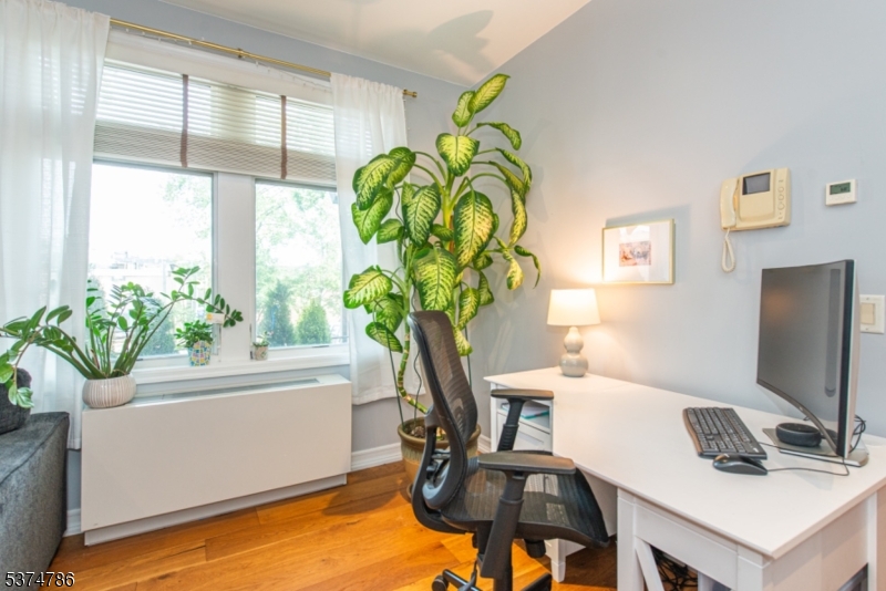 276 Chestnut St 1-G