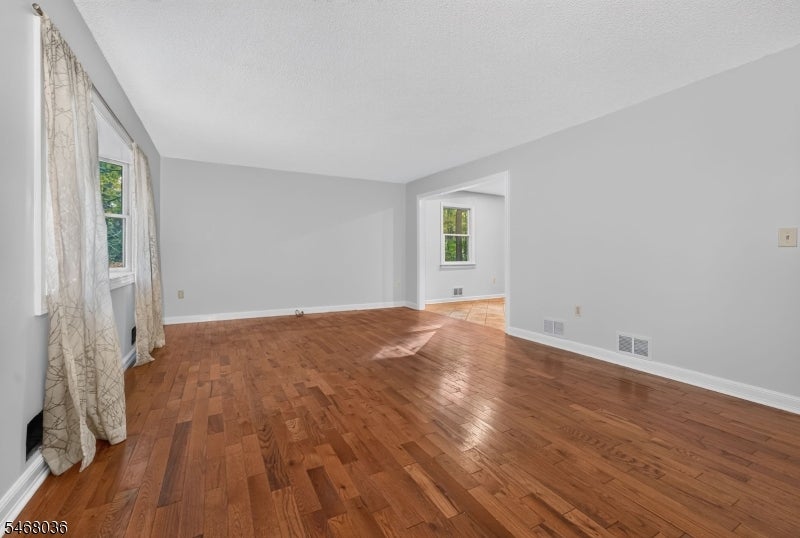 43 Potterstown Rd