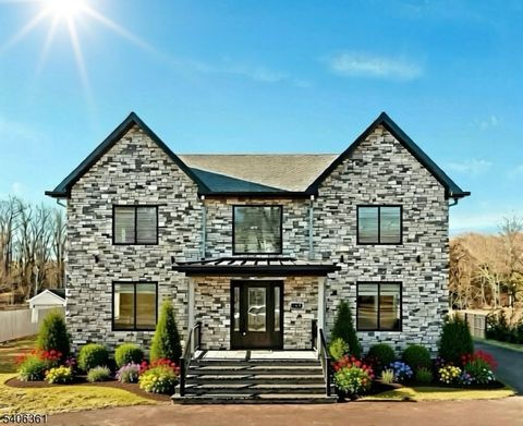 147 Carter Dr Lawrence Twp. NJ 08540