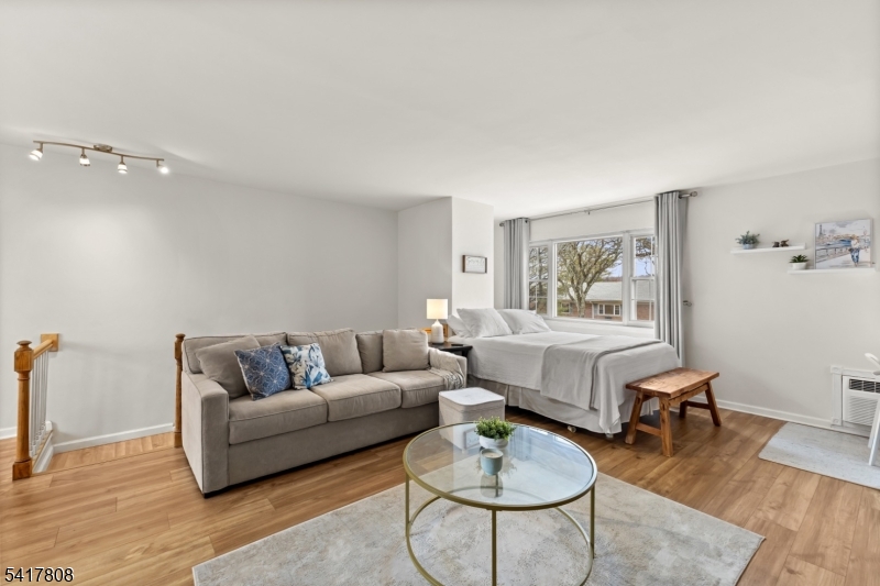 9 Wedgewood Drive, Unit 93 93