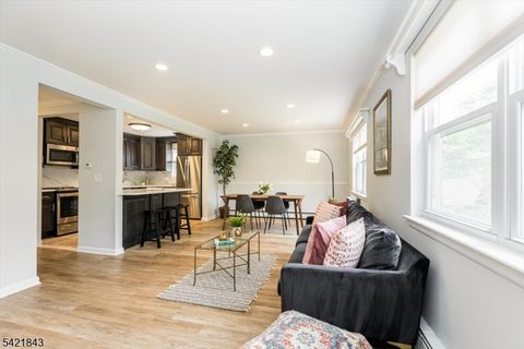 7 Van Vleck St 9 Montclair Twp. NJ 07042