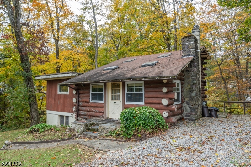 20 Torne Mountain Rd