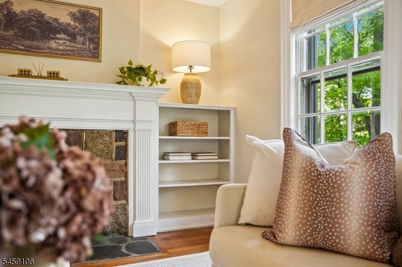 475 Channing Ave