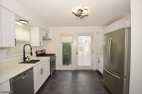 40 Glaser Ave Raritan Boro NJ 08869