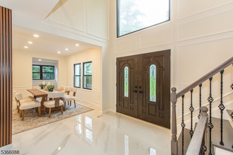 24 Hillcrest Rd