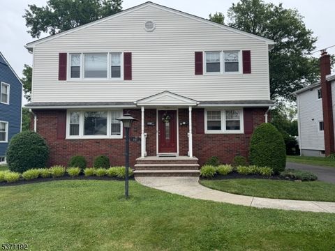 Photo of 203 Burnside Ave, Cranford, NJ 07016 (MLS # 3993897)