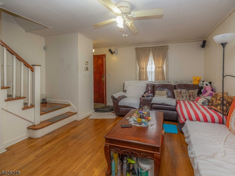 624A Summer St