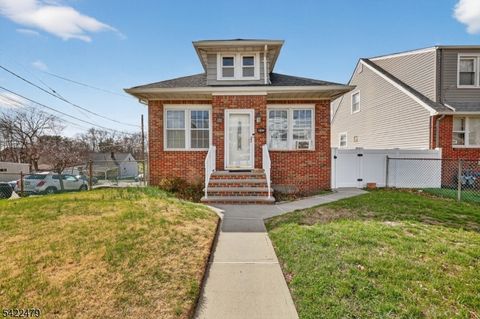 247 Malcolm ave Garfield City NJ 07026