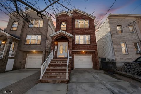 1020 Laura St 2 Elizabeth City NJ 07201