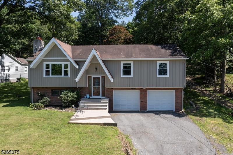 126 Hilltop Trl