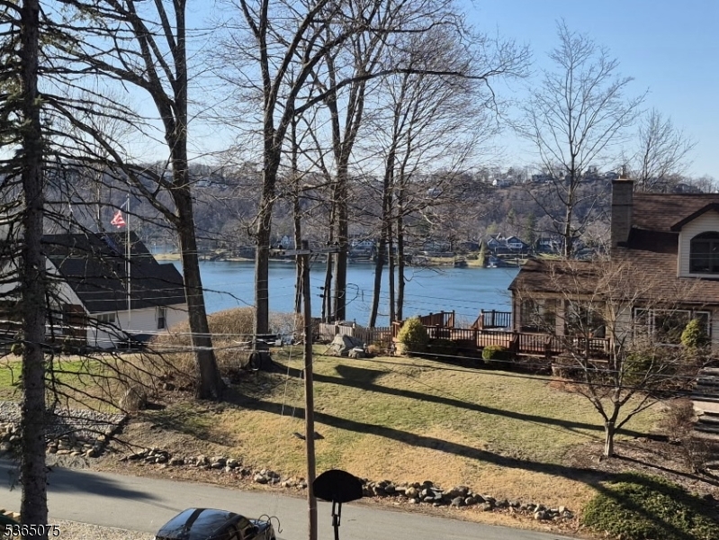 126 Hilltop Trl