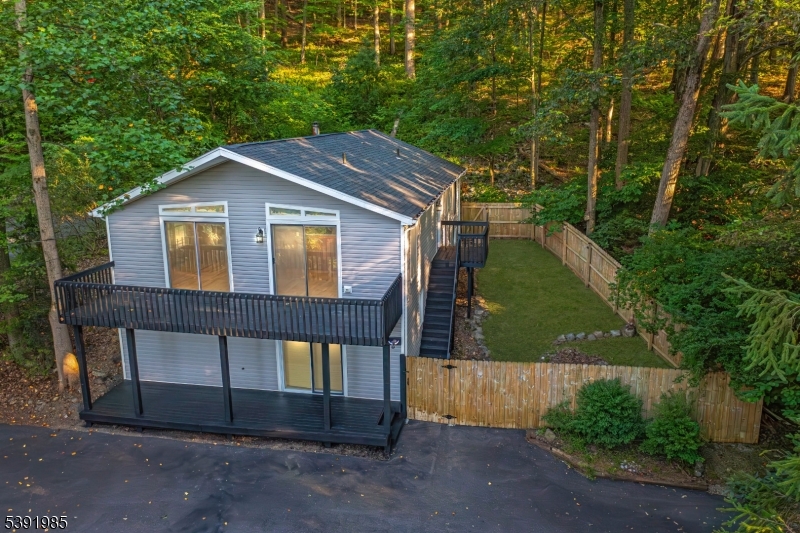 145 Quenby Mountain Rd