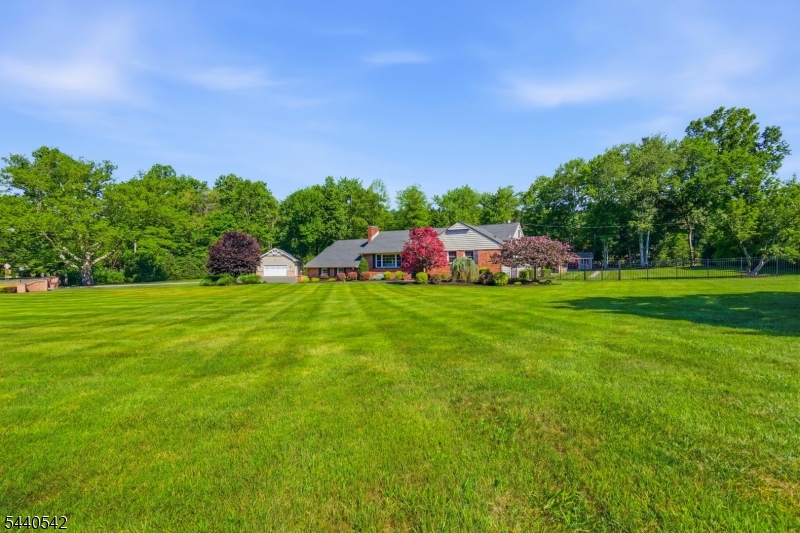 65 Washington Valley Rd