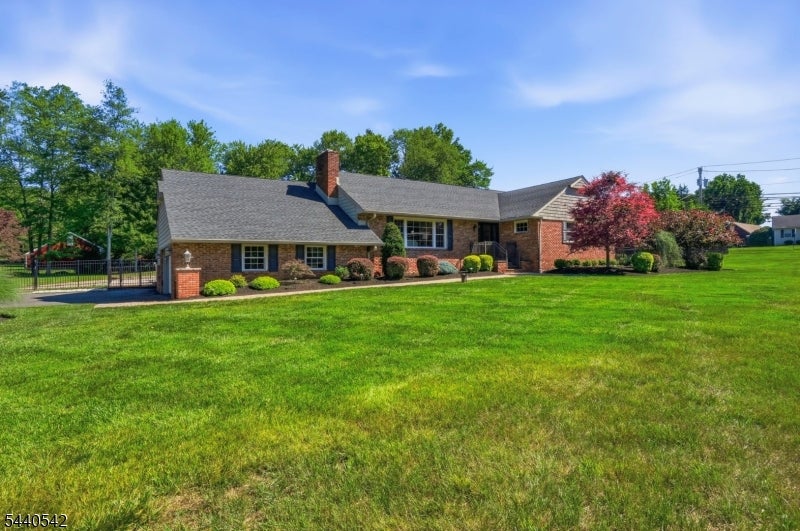 65 Washington Valley Rd