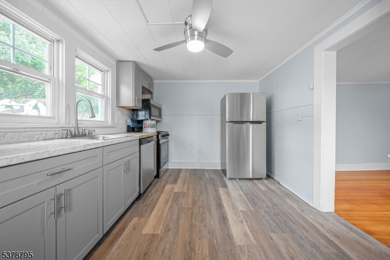 244 Myrtle Avenue - 1 1