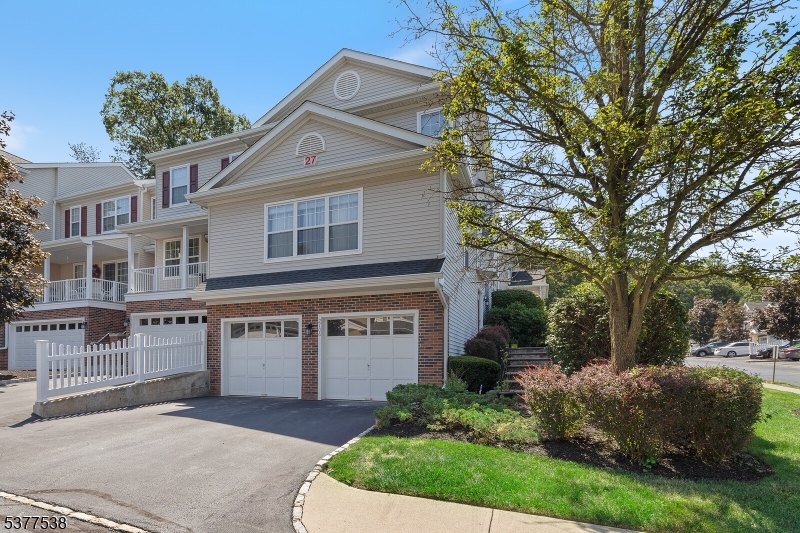 2706 Ashfield Ct
