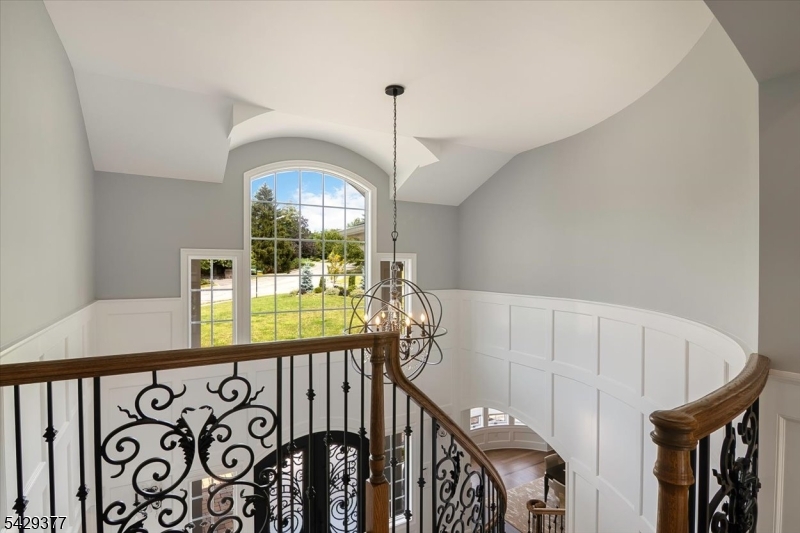 2 Brighton Ct