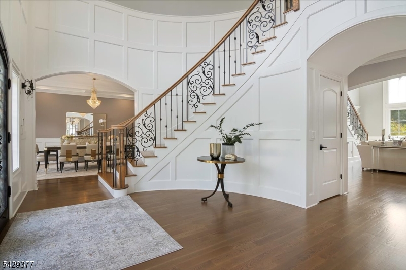 2 Brighton Ct