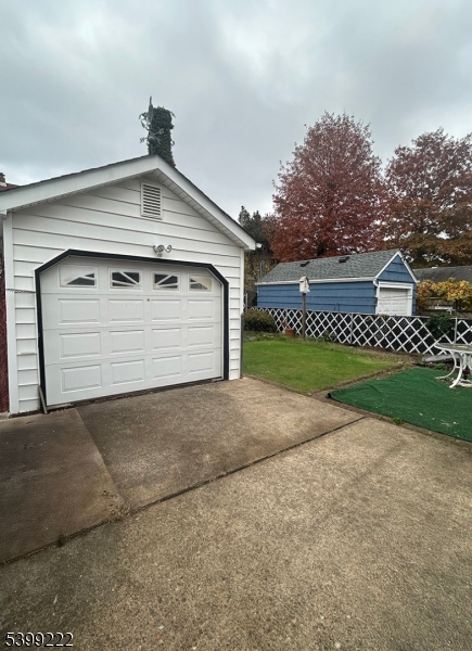 56 Dawson Dawson Ave