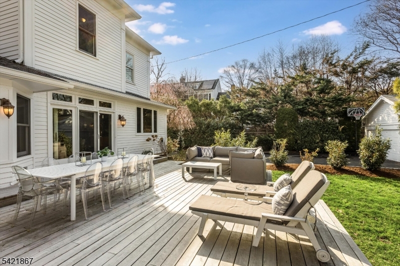109 Clarewill Avenue