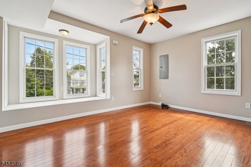 141 Walnut St 2