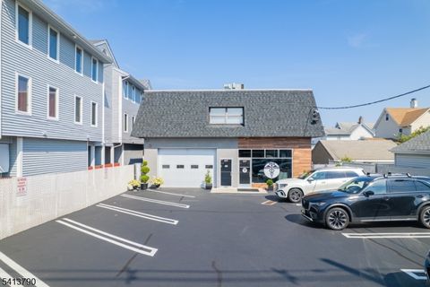 107 Stuyvesant Ave Lyndhurst Twp. NJ 07071