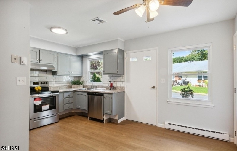 115A Buckingham Dr A