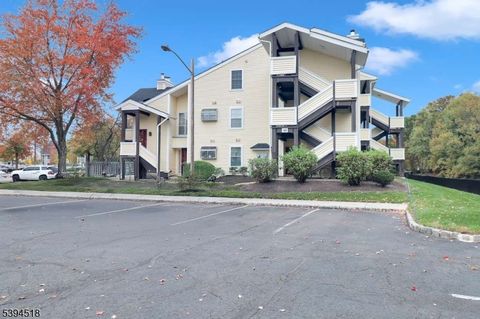 Photo of 121 Country Club-3 Dr, Union, NJ 07083 (MLS # 3995574)