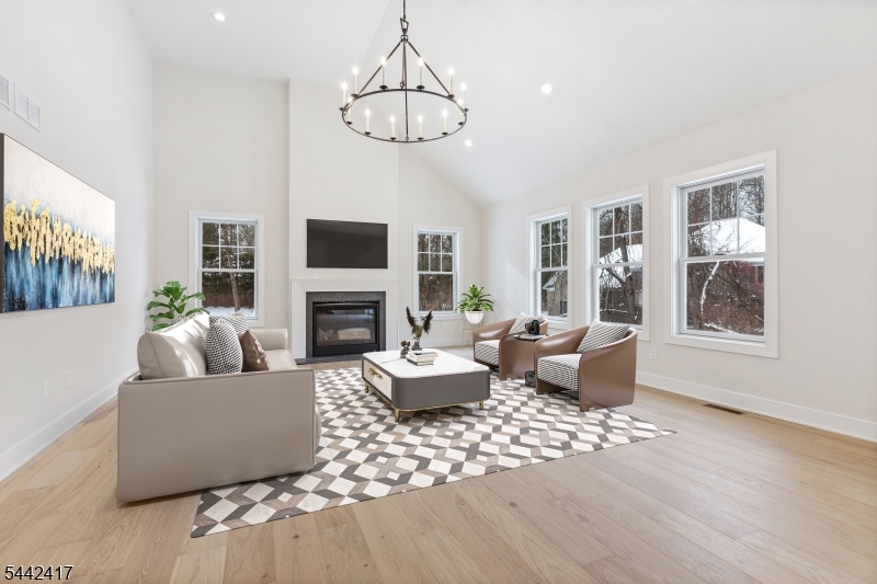 22 Furnace Rd