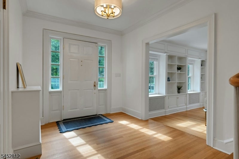 158 Bellevue Avenue