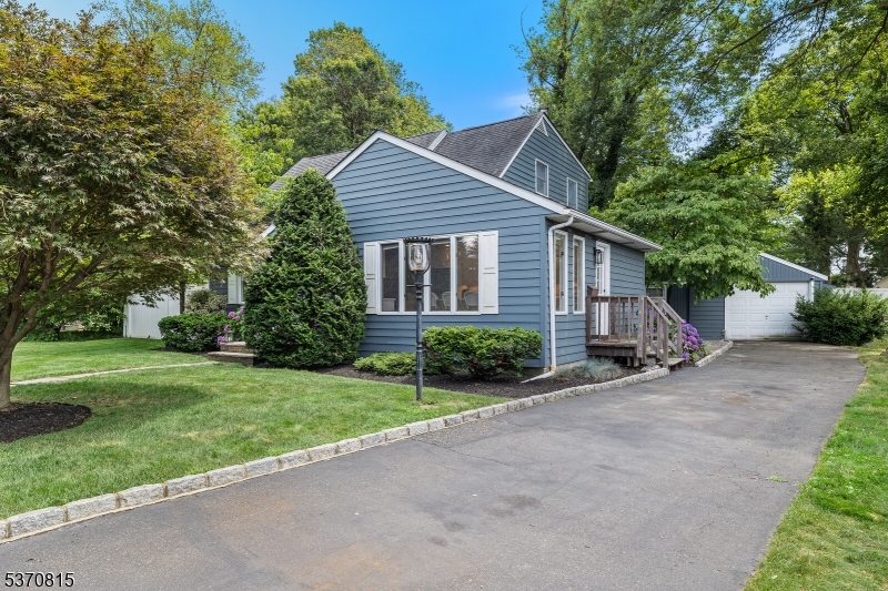 11 Dean Ct