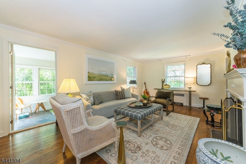 50 Parkview Ter