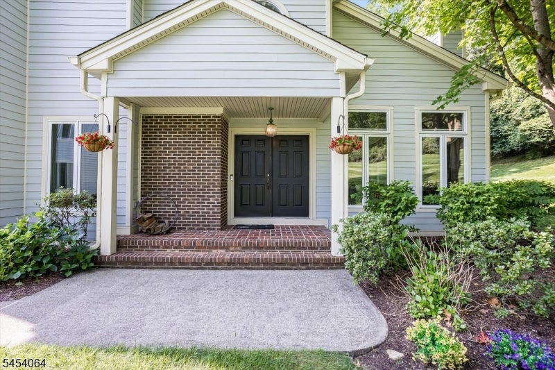 52 Jesse Ct