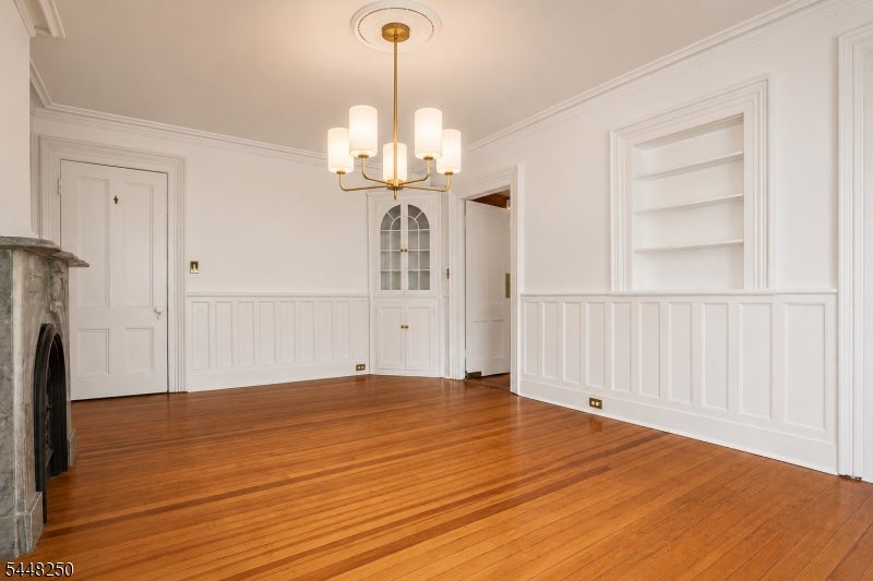 28 Franklin Pl