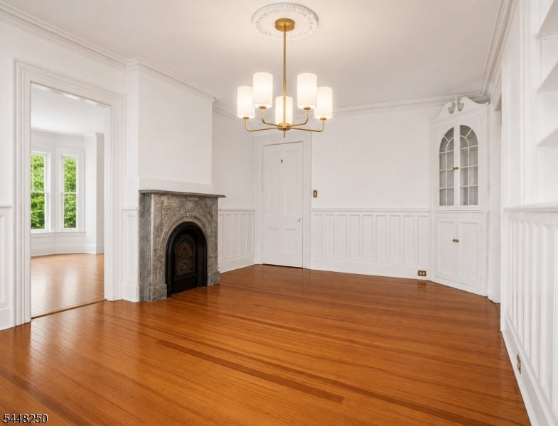 28 Franklin Pl