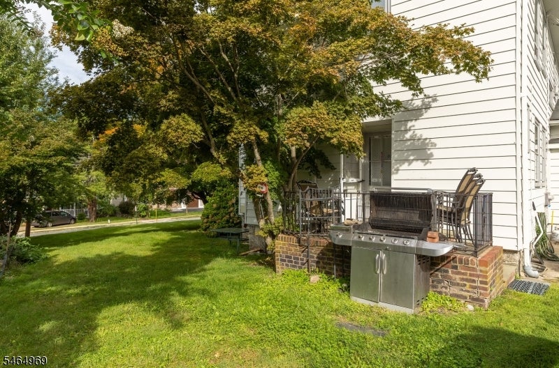 1 Olcott Ave 1
