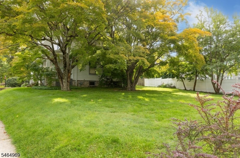 1 Olcott Ave 1