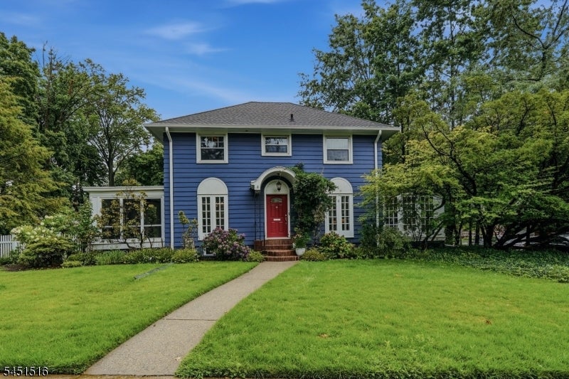 555 Cameron Rd