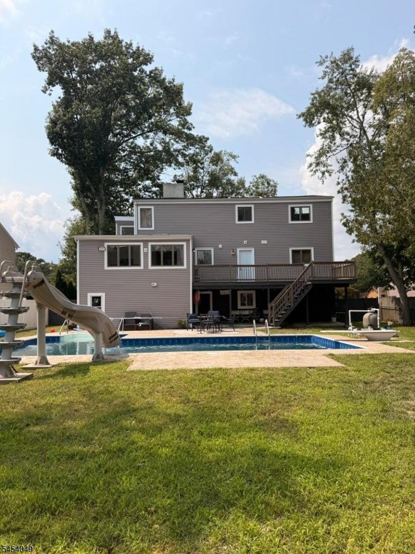 130 Mello Ln