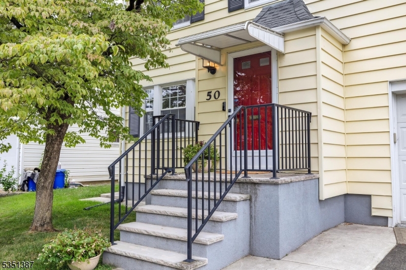50 Summit Ave