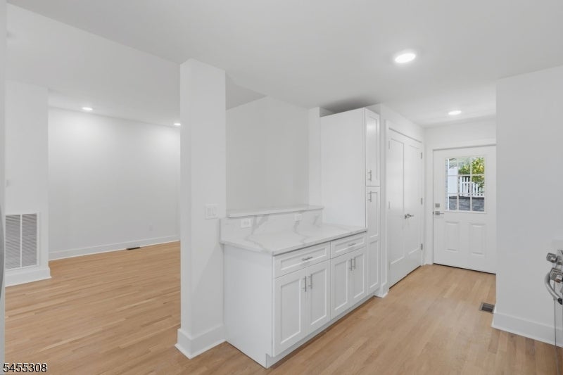 116 Valley St 1