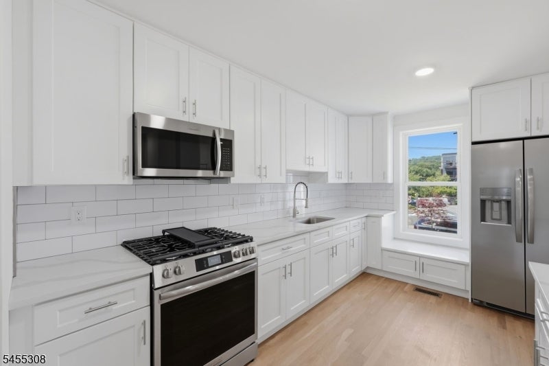 116 Valley St 1